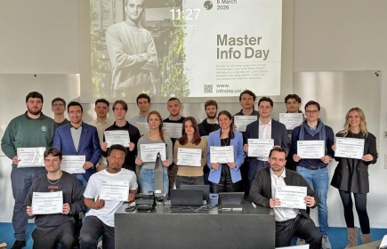 Gli iscritti al RYLA ticinese 2026 con i loro attestati di partecipazione